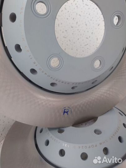 Тормозные диски на Porsche Cayenne 95835140350