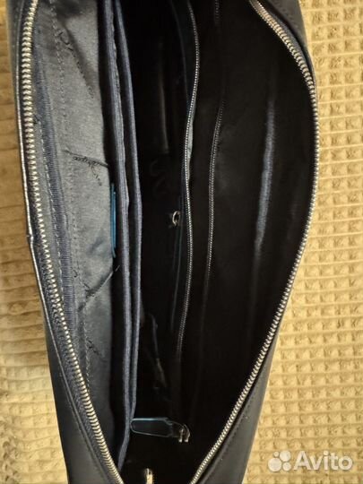 Сумка мужская кожаная piquadro