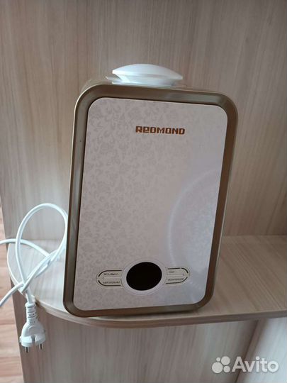 Увлажнитель воздуха redmond