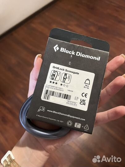 Карабин Black Diamond Gridlock