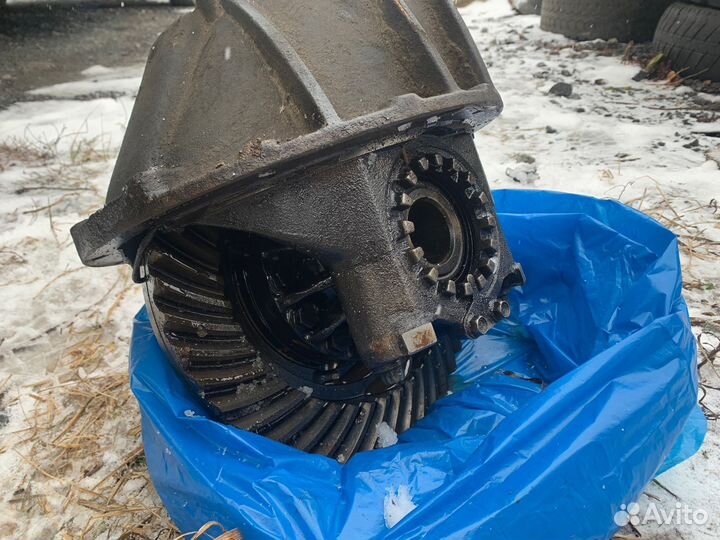 Редуктор тяговой