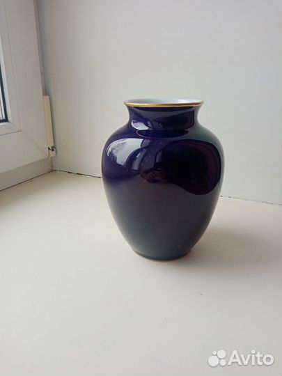 Ваза кобальтовая, эпохи ГДР в люксе