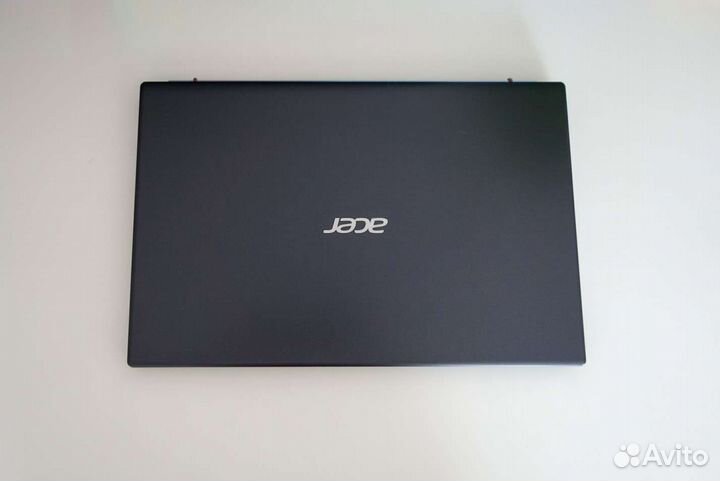 Acer i5-1135g, 12gb ram, iris XE