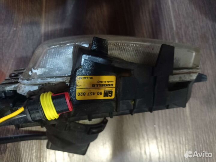 Противотуманка Опель Омега В