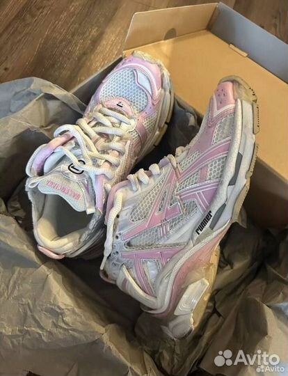 Кроссовки Balenciaga runner бело розовые