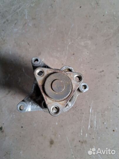 Помпа Mazda 3 MPS