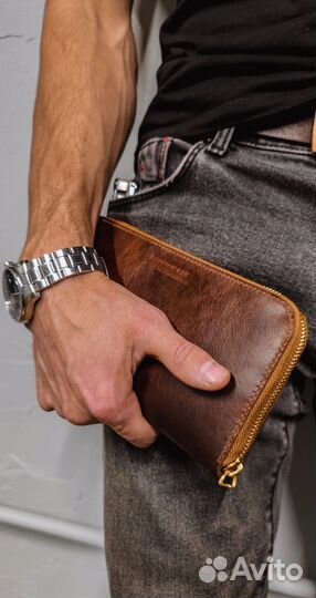 Клатч на молнии