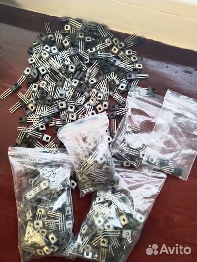 Радиодетали в т.ч кт 704А