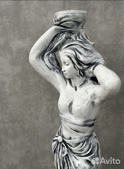 Танцовщица