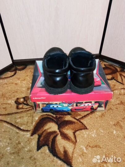 Туфли на мальчика 31 р