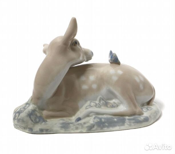 Фарфоровая фигура 