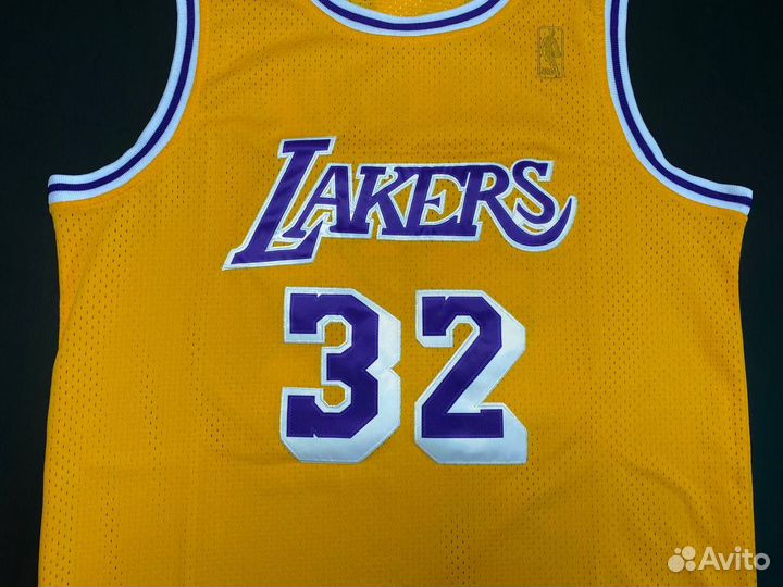 Джерси Мэджик Джонсон (нашивка) жел