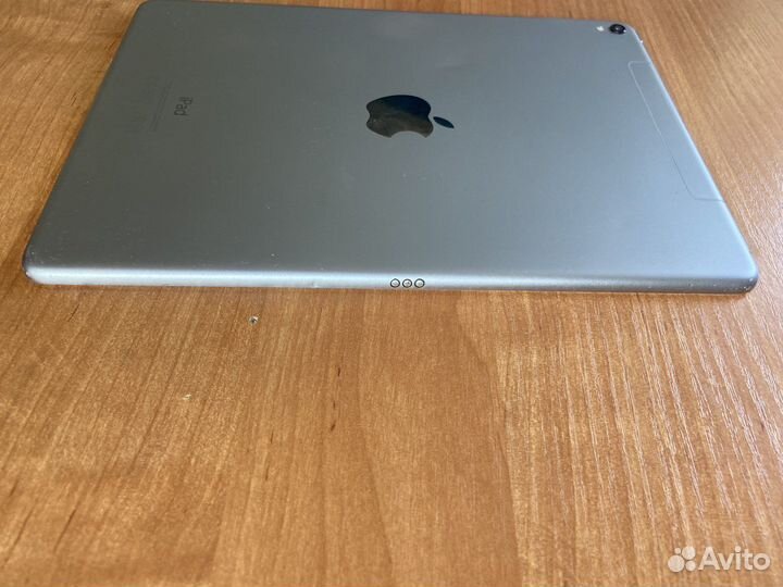 iPad pro a1674