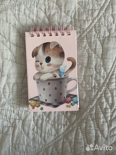 Тени для век