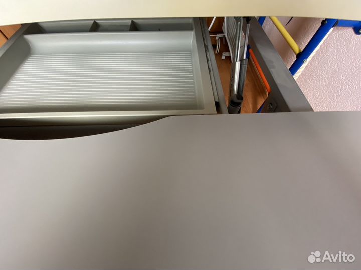 Стол детский Бюрократ Conductor-08