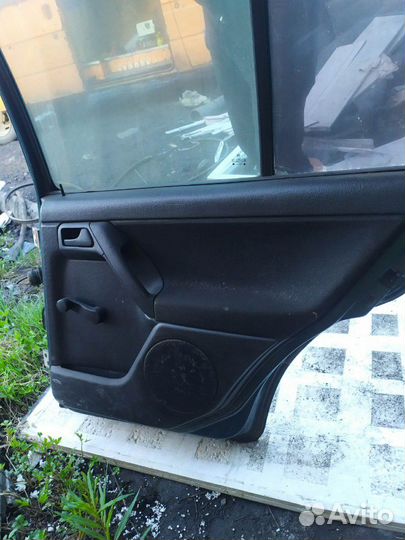 Дверь Golf 3 5 дверей