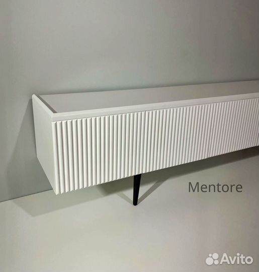 Тумба тв Bravo на опорах