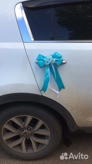 Свадебные украшения на машину