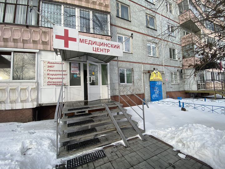 1 линия. Жилой массив. Отдельный вход