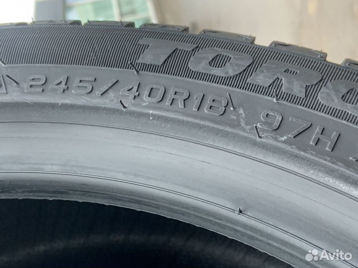 Torque TQ022 245/40 R18 и 265/35 R18