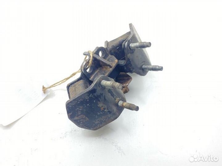 Подушка АКПП Toyota Altezza GXE10 1GFE 1999