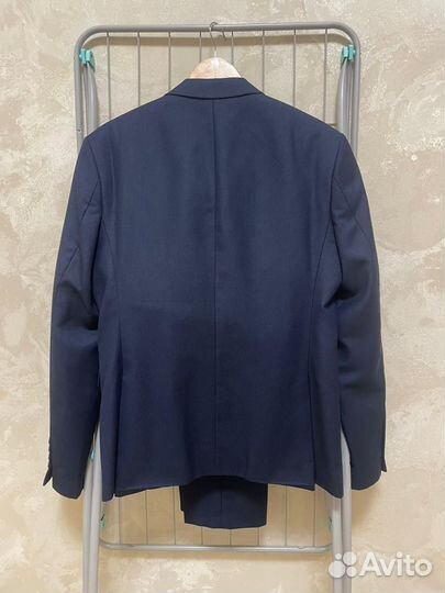 Костюм Daniel Perry