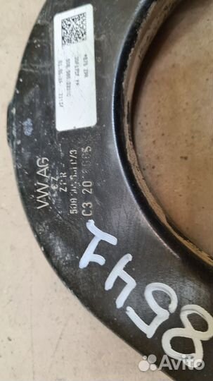 Рычаг поперечный задний верхний Volkswagen Tiguan