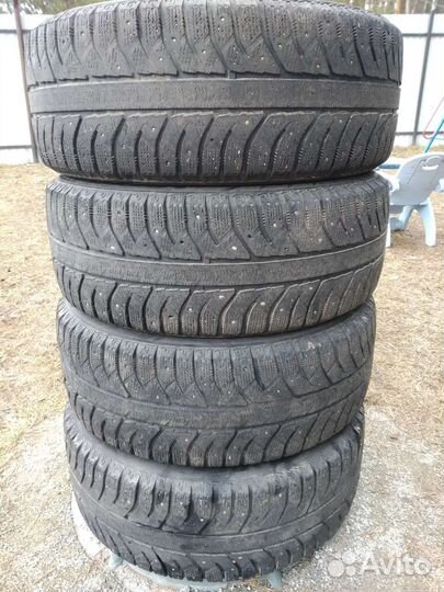 Bridgestone Ice Cruiser 7000 235/55 R18
