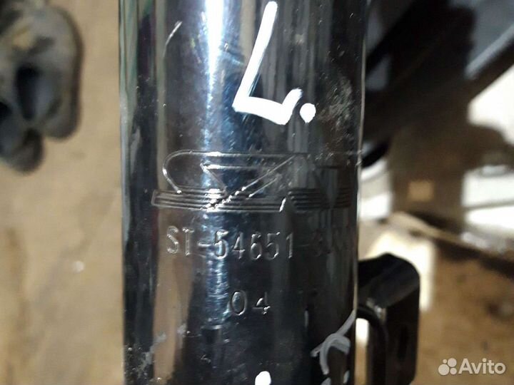 Стойка амортизаторов левая Киа Спортайдж 3