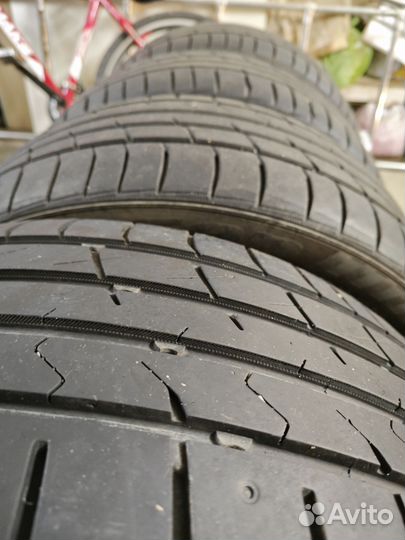 Habilead HF330 225/40 R18 91V