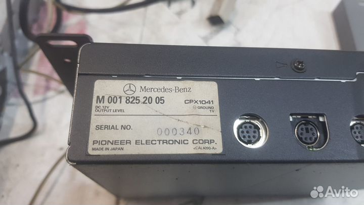 Global Positioning System ) Mercedes- W210