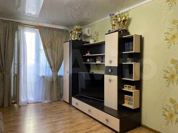 3-к. квартира, 91 м², 3/12 эт.