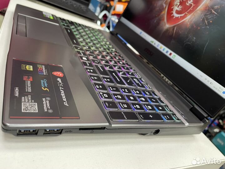 860593 Ноутбук MSI GP65 Leopard