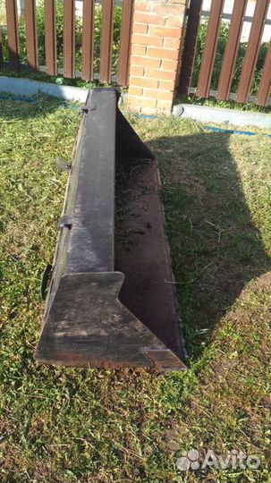 Трактор DONGFENG DF-404, 2013