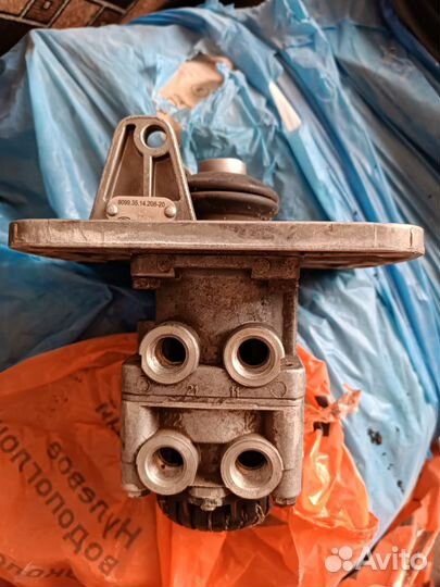 Главный тормозной кран (гтк)