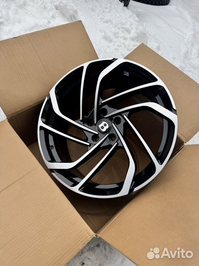 Литые диски R18 5x108 ET35