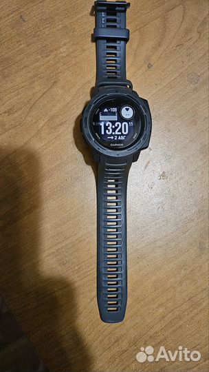 Часы garmin