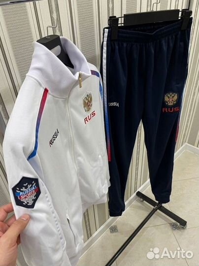 Костюм двойка спортивный Russia Forward