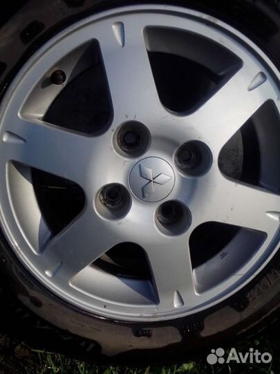 R15 DoubleStar DH05 185/65, PCD 4x110 DIA 56.5