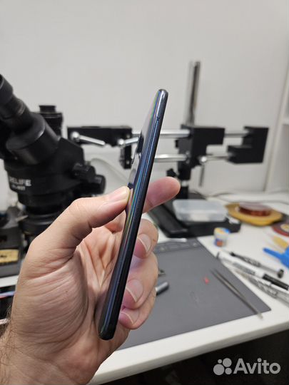 Samsung Galaxy A50, 4/64 ГБ