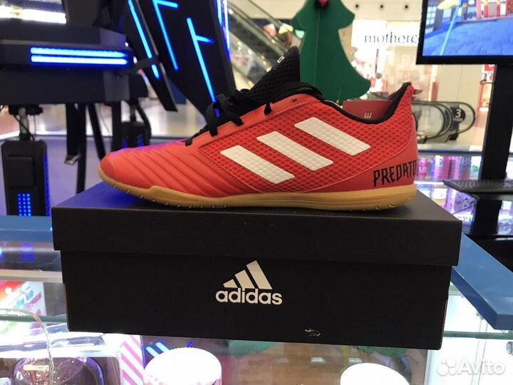 Adidas predator 18.4 store tango