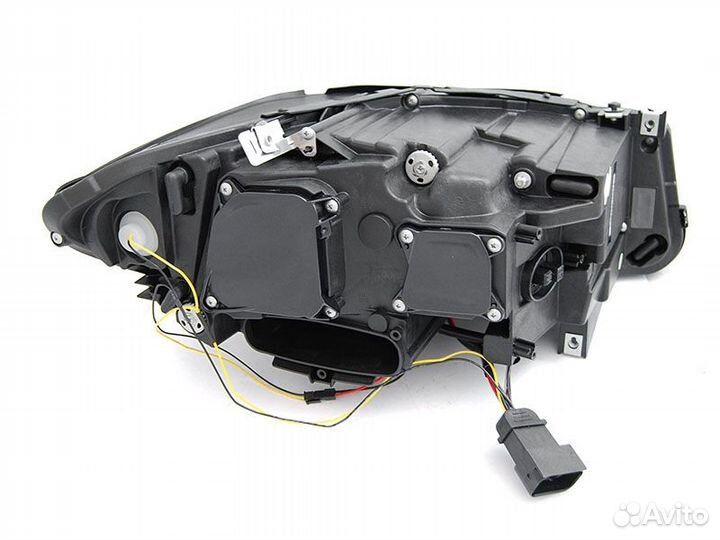 Фары Ксенон с дхо BMW 5 F10, F11 (13-16) lpbmo4