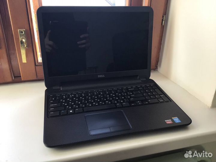 Ноутбук Dell Inspion 3537