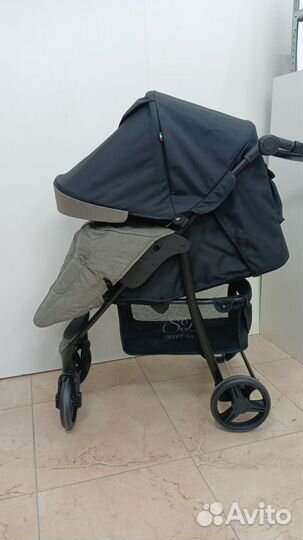 Прогулочная коляска