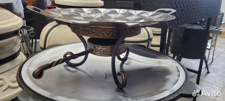 Подставка под садж сковорода