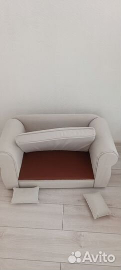 Диван новый для животных