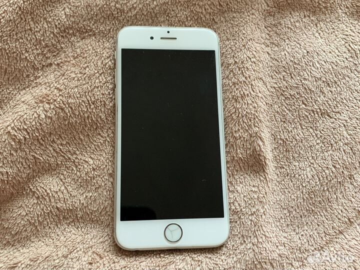 Телефон iPhone 6s