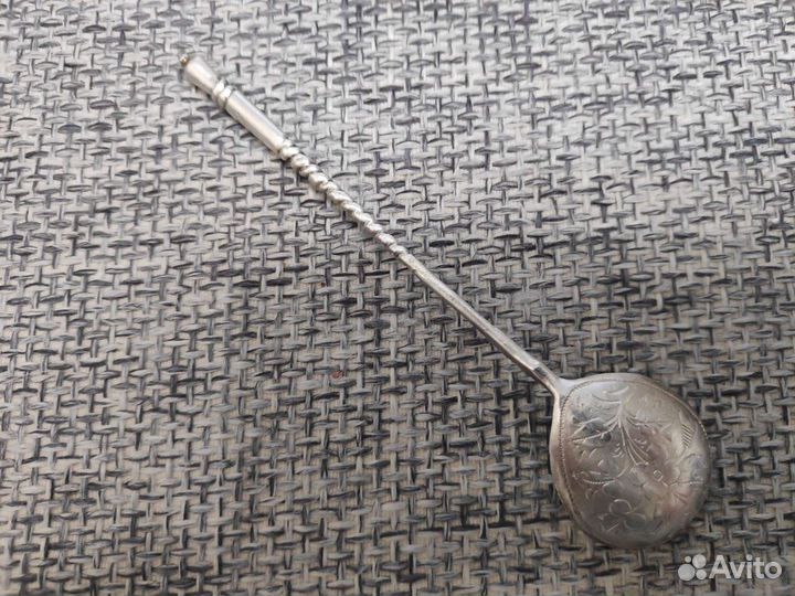 Ложка чайная с витой ручкой. Серебро 84 проба