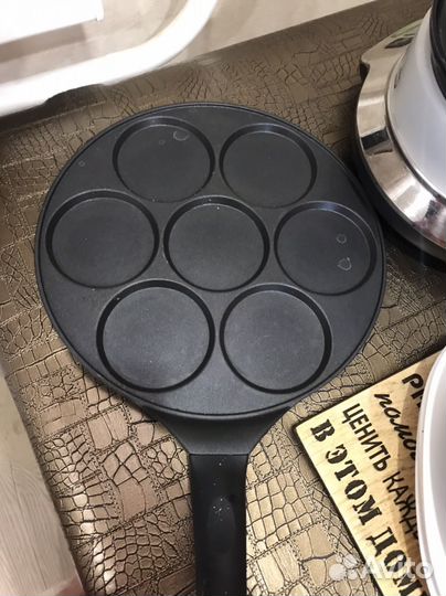 Сковорода литая для оладий