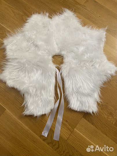 Меховой воротник крылья